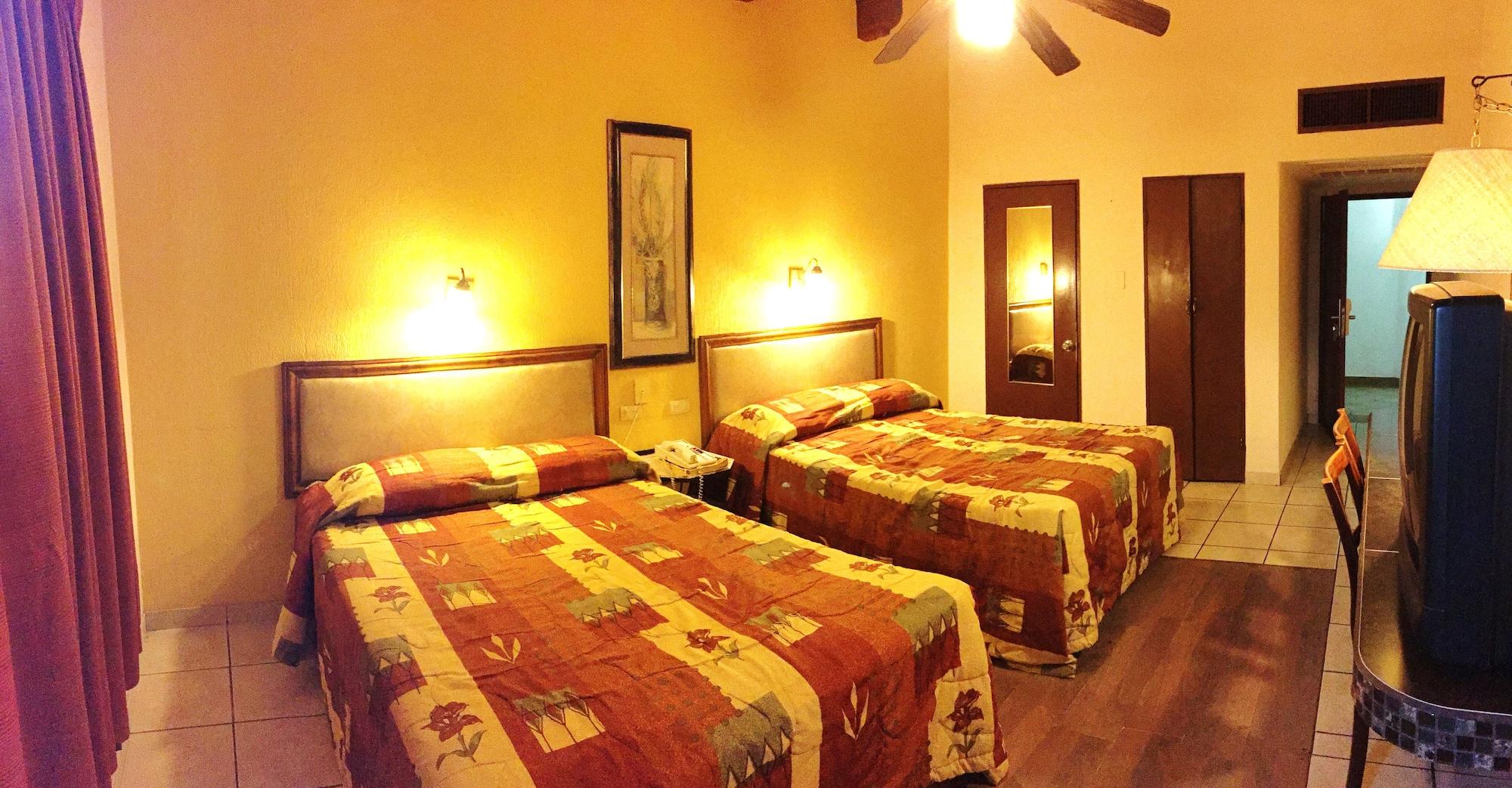 Hotel Suites Kino Эрмосильо Экстерьер фото