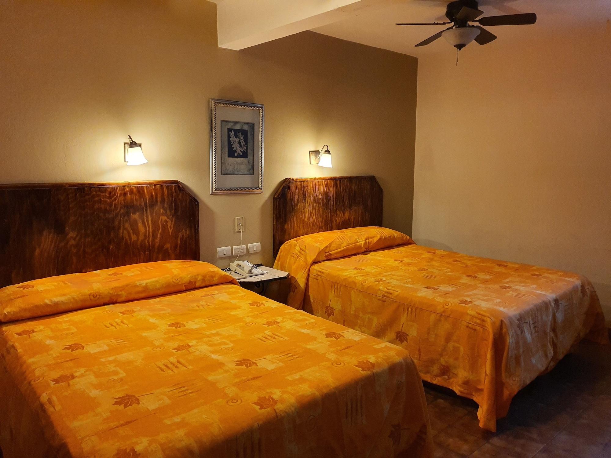 Hotel Suites Kino Эрмосильо Экстерьер фото