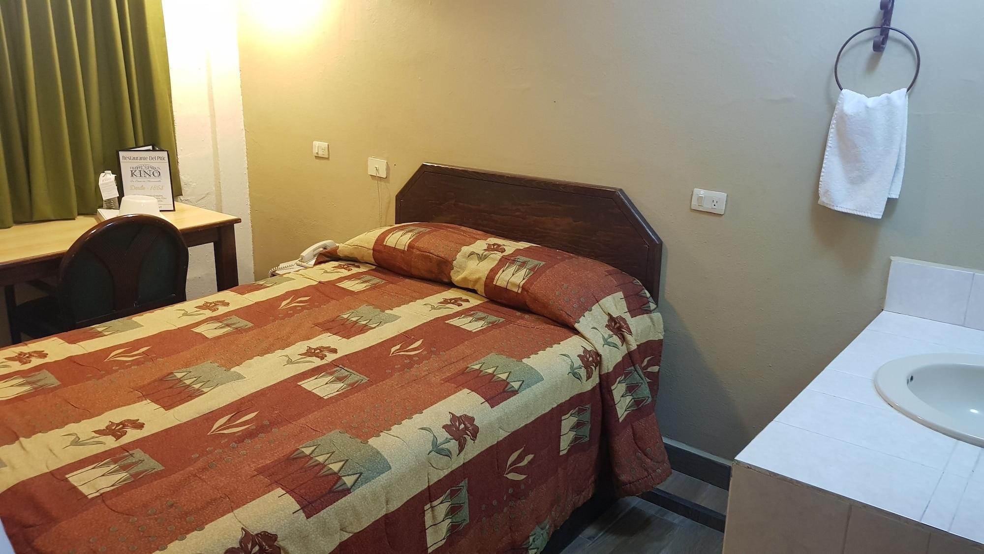 Hotel Suites Kino Эрмосильо Экстерьер фото