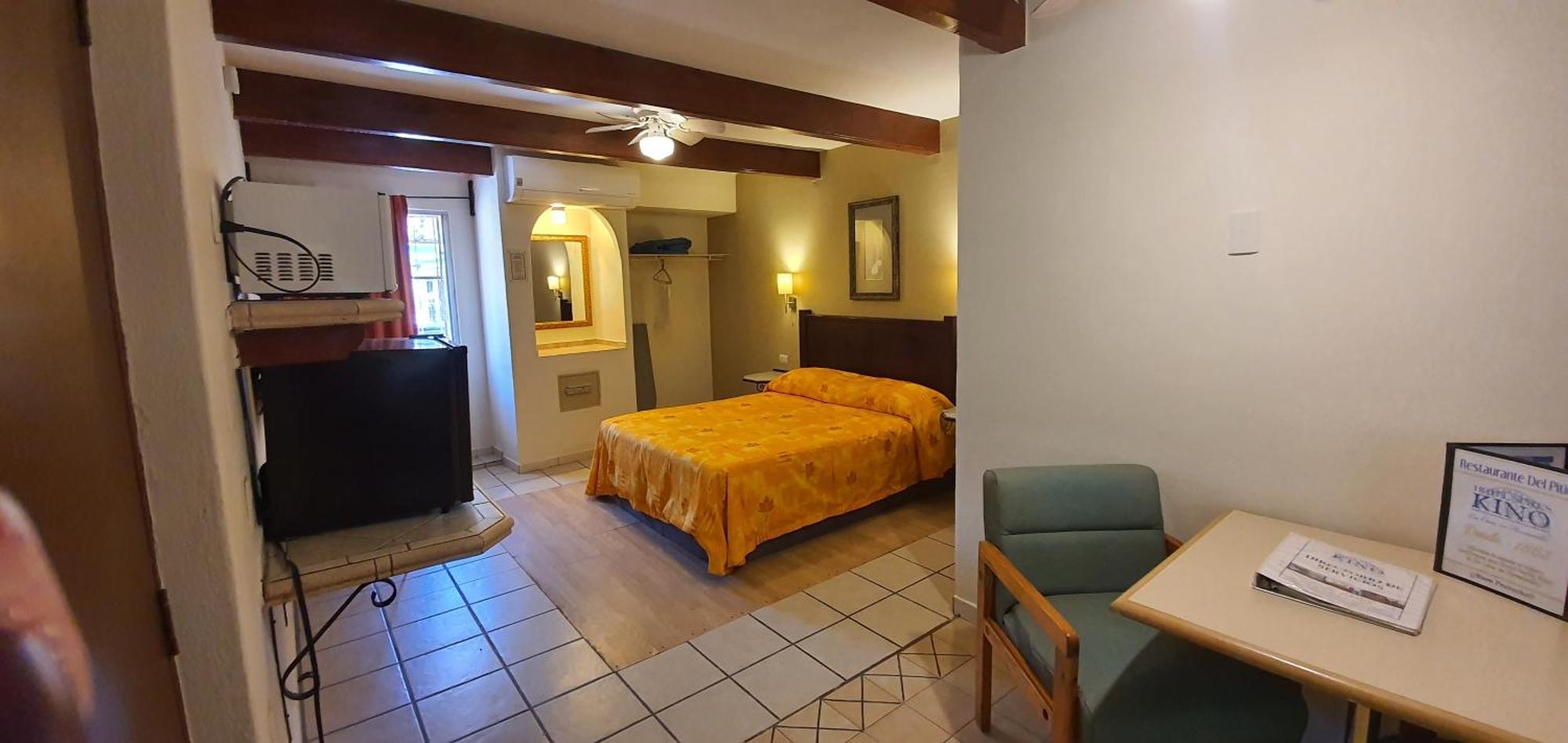 Hotel Suites Kino Эрмосильо Экстерьер фото